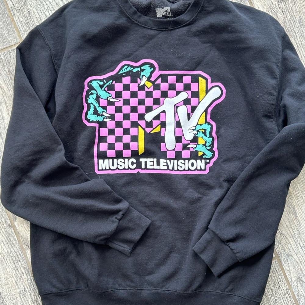 MTV sweatshirt